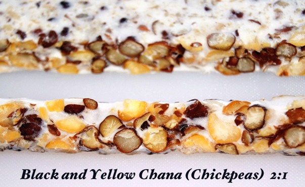 Black and yellow Chana (Chickpeas)